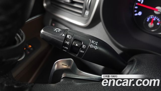 Kia Sorento Diesel 2.2 2WD Noblesse Special 2017 — фото 32