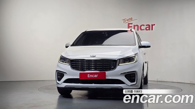 Kia Carnival 9-Seater Noblesse 2019 — фото 3