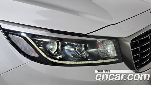 Kia Carnival 9-Seater Noblesse 2019 — фото 22
