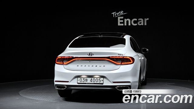 Hyundai Grandeur Hybrid (IG) Exclusive Special 2019 — фото 4