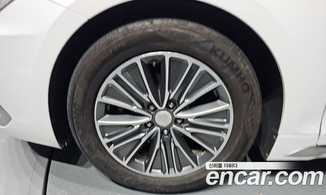 Hyundai Grandeur Hybrid (IG) Exclusive Special 2019 — фото 5