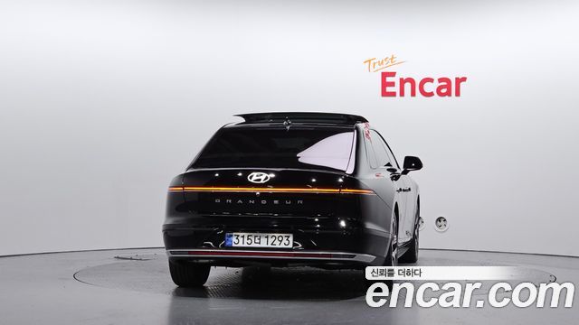Hyundai Grandeur (GN7) 3.5 LPG 2WD Premium 2023 — фото 4
