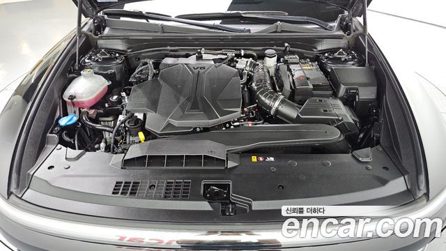 Hyundai Grandeur (GN7) 3.5 LPG 2WD Premium 2023 — фото 6