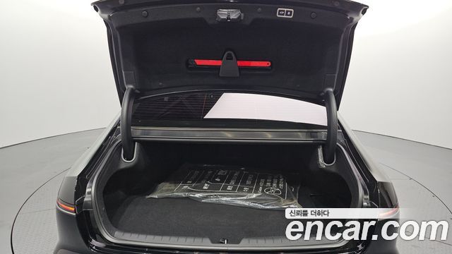 Hyundai Grandeur (GN7) 3.5 LPG 2WD Premium 2023 — фото 16
