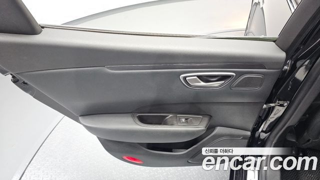 Renault Korea SM6 2.0 GDe SE 2017 — фото 25