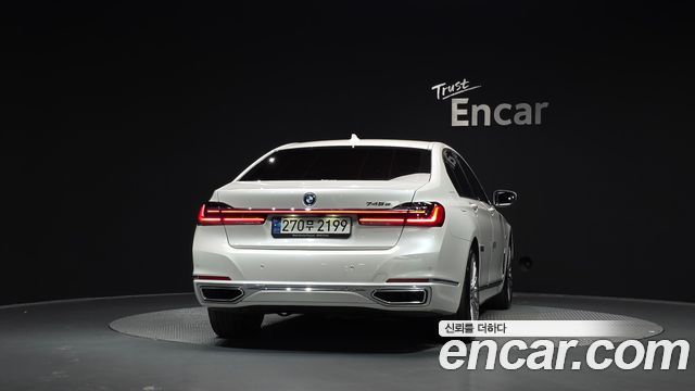BMW 7 Series (G11) 745e iPerformance Design Pure Excellence 2022 — фото 4