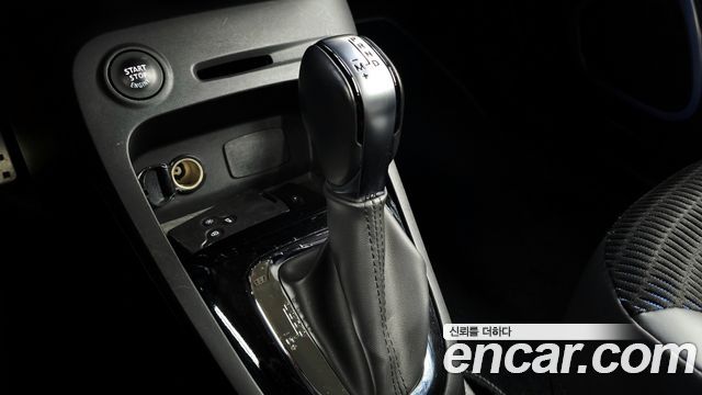 Renault Korea QM3 RE Signature 2017 — фото 9