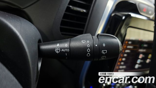 Renault Korea QM3 RE Signature 2017 — фото 20