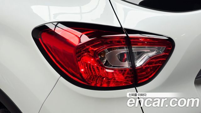 Renault Korea QM3 RE Signature 2017 — фото 23