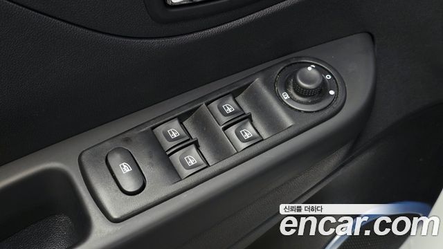 Renault Korea QM3 RE Signature 2017 — фото 27