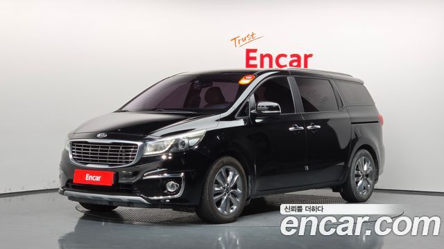 Kia Carnival 9-seater Prestige