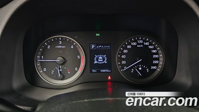 Hyundai Tucson Diesel 2.0 2WD Premium 2018 — фото 8