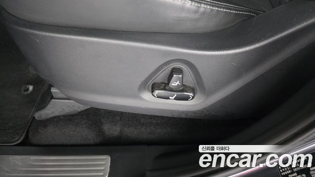 KG Mobility (SsangYong) Rexton Sports Diesel 2.2 4WD Noblesse 2018 — фото 31