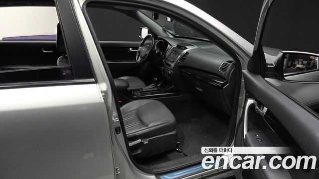 Kia Sorento R Diesel 2.0 2WD TLX Special 2013 — фото 11