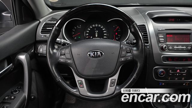 Kia Sorento R Diesel 2.0 2WD TLX Special 2013 — фото 13