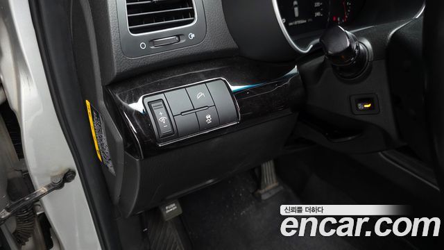 Kia Sorento R Diesel 2.0 2WD TLX Special 2013 — фото 18