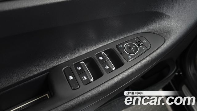 Hyundai Grandeur (IG) 3.0 LPi Rent Car Modern 2022 — фото 27