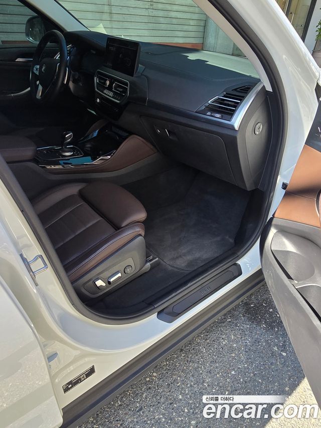 BMW X4 (G02) xDrive20i xLine 2024 — фото 3