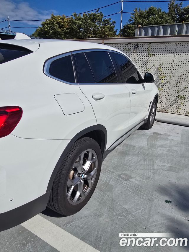 BMW X4 (G02) xDrive20i xLine 2024 — фото 13