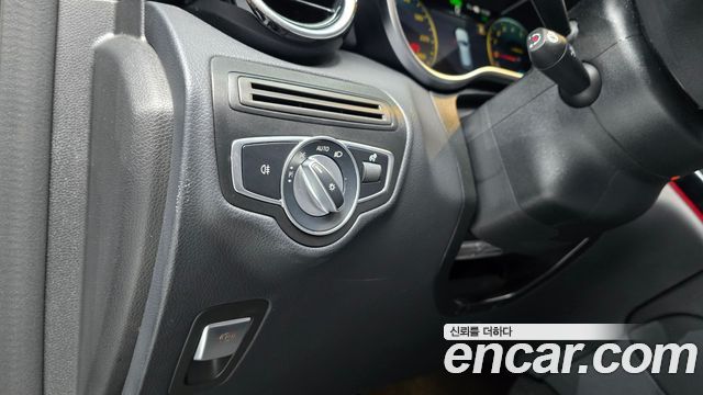 Mercedes-Benz GLC-Class (X253) GLC300e 4MATIC 2021 — фото 14