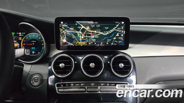 Mercedes-Benz GLC-Class (X253) GLC300e 4MATIC 2021 — фото 15