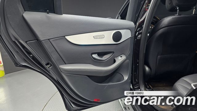 Mercedes-Benz GLC-Class (X253) GLC300e 4MATIC 2021 — фото 25