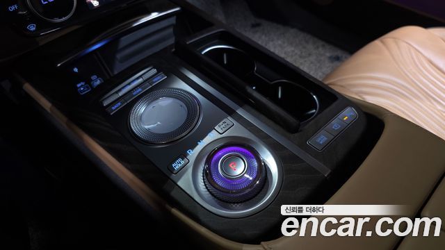 Genesis G80 (RG3) Gasoline 2.5 Turbo AWD 2022 — фото 9