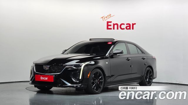 Cadillac CT4 2.0 Sport