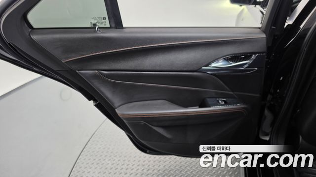 Cadillac CT4 2.0 Sport 2021 — фото 25