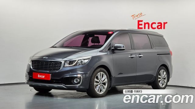 Kia Carnival 9-seater Prestige