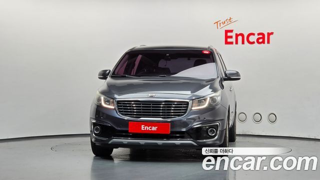 Kia Carnival 9-seater Prestige 2015 — фото 3