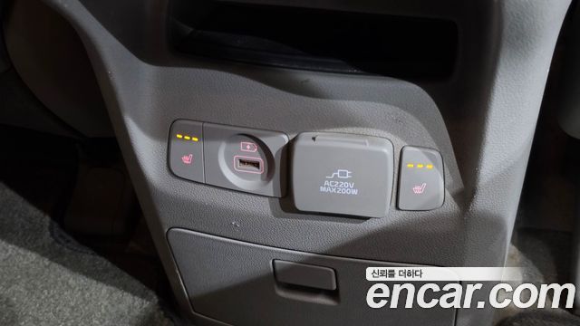 Kia Carnival 9-seater Prestige 2015 — фото 19