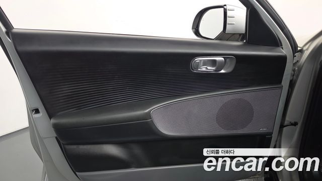 Hyundai Ioniq 6 Long Range Exclusive + 2023 — фото 30