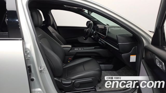 Hyundai Ioniq 6 Long Range Exclusive + 2023 — фото 32
