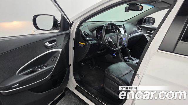 Hyundai Santa Fe (DM) Diesel(e-VGT) 2.0 2WD Premium 2013 — фото 10