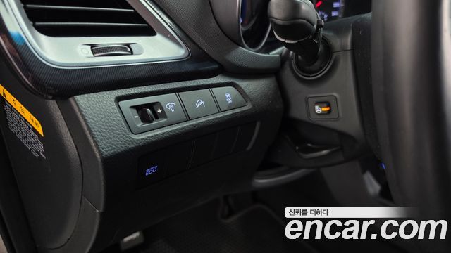 Hyundai Santa Fe (DM) Diesel(e-VGT) 2.0 2WD Premium 2013 — фото 18