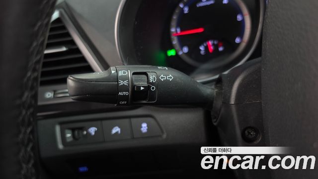 Hyundai Santa Fe (DM) Diesel(e-VGT) 2.0 2WD Premium 2013 — фото 20