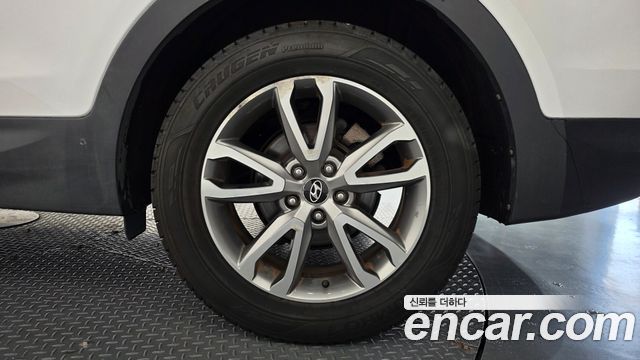 Hyundai Santa Fe (DM) Diesel(e-VGT) 2.0 2WD Premium 2013 — фото 21