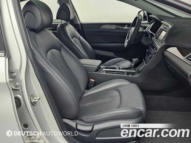 Hyundai Sonata (LF) 2.0 Smart 2016 — фото 10