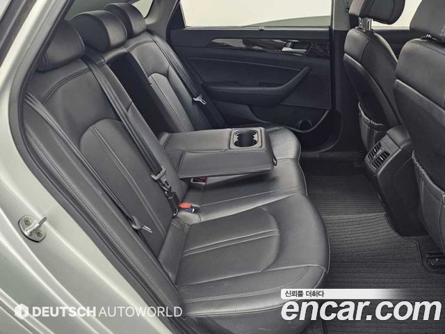 Hyundai Sonata (LF) 2.0 Smart 2016 — фото 16