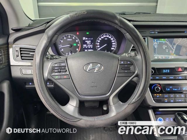 Hyundai Sonata (LF) 2.0 Smart 2016 — фото 17