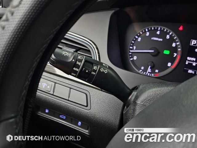 Hyundai Sonata (LF) 2.0 Smart 2016 — фото 21