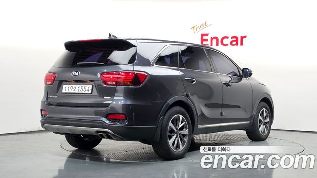 Kia Sorento Diesel 2.0 2WD Luxury 2020 — фото 2