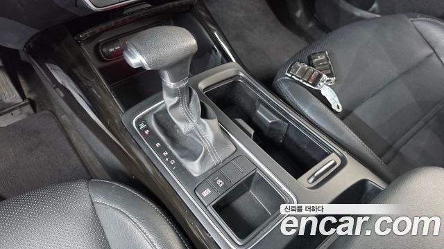Kia Sorento Diesel 2.0 2WD Luxury 2020 — фото 9