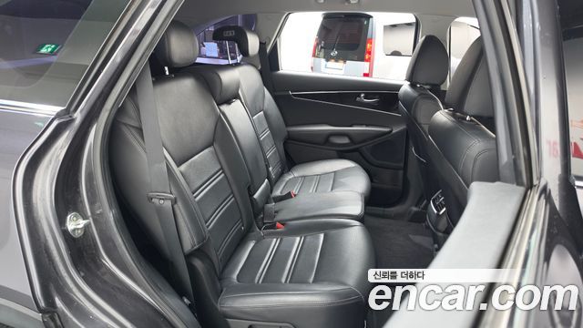 Kia Sorento Diesel 2.0 2WD Luxury 2020 — фото 27