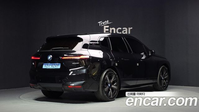 BMW iX xDrive50 Sport Special Edition 2025 — фото 2