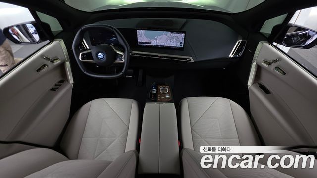 BMW iX xDrive50 Sport Special Edition 2025 — фото 7