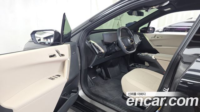 BMW iX xDrive50 Sport Special Edition 2025 — фото 10