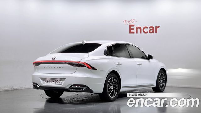 Hyundai Grandeur (IG) 2.5 Premium 2022 — фото 2
