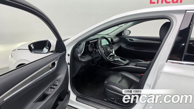 Hyundai Grandeur (IG) 2.5 Premium 2022 — фото 10